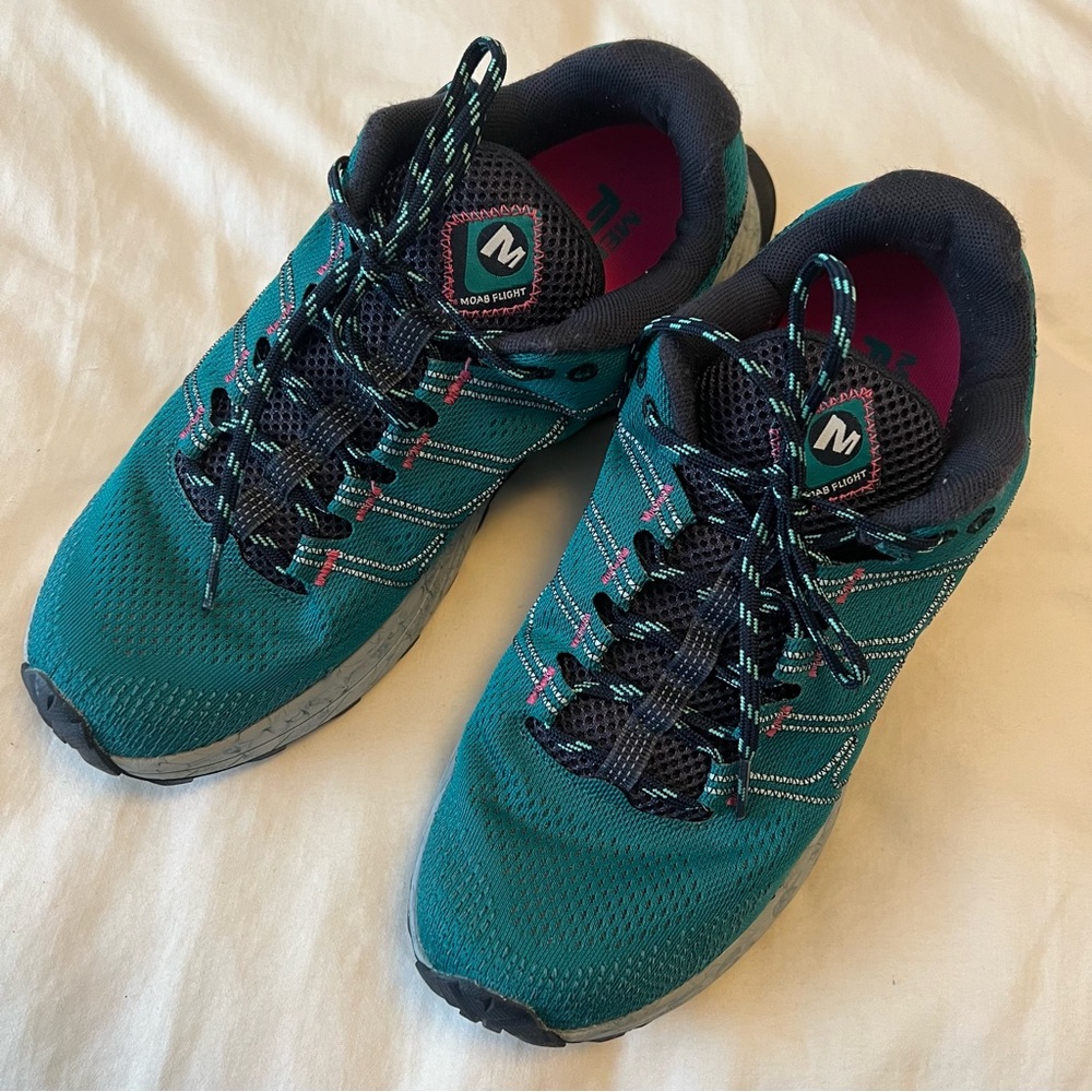 💚 Merrell Moab Flight Trail Women's Running Shoes Size 9